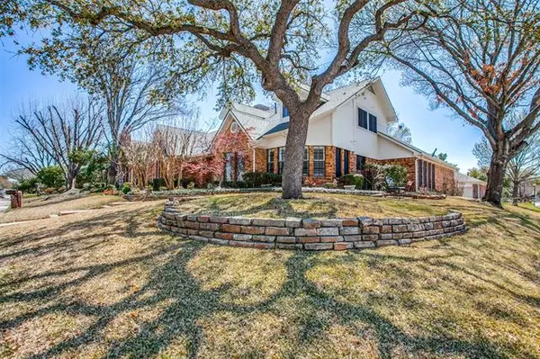 6104 Yellow Rock Trail, Dallas, TX 75248