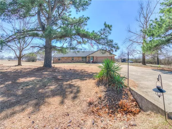 20200 SE 37th Street, Harrah, OK 73045