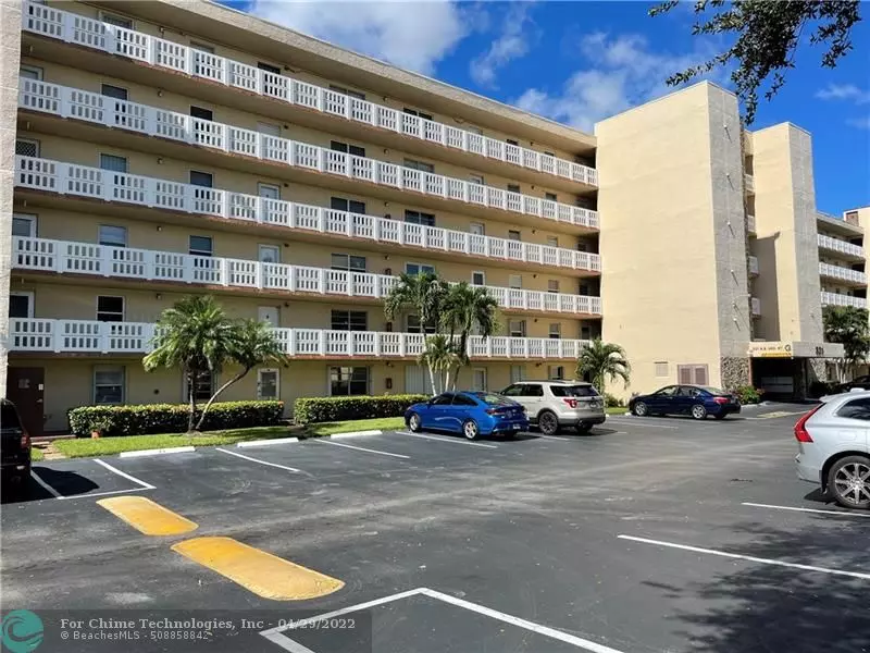 321 SE 3rd St  #201, Dania Beach, FL 33004