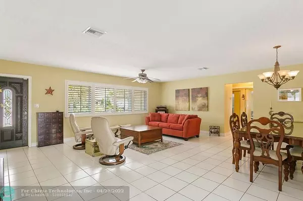 Lauderdale By The Sea, FL 33062,1948 Sailfish Pl