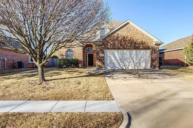 1121 Emerson Drive, Burleson, TX 76028