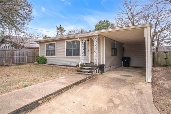 2804 Bunche Street,  Tyler,  TX 75701