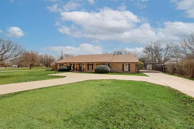 6013 Greenfield Road, Fort Worth, TX 76135