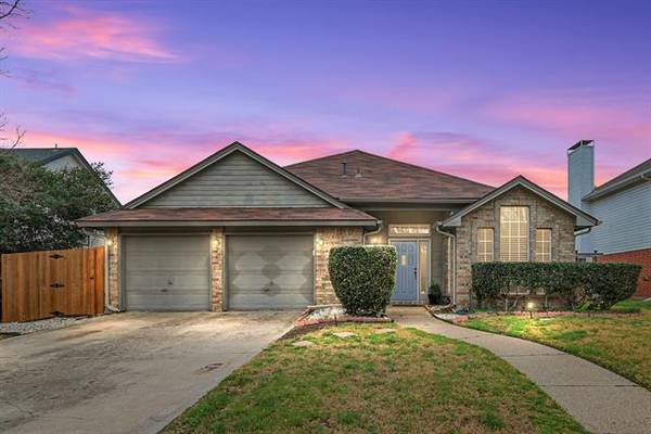 4631 Essex Drive, Grand Prairie, TX 75052