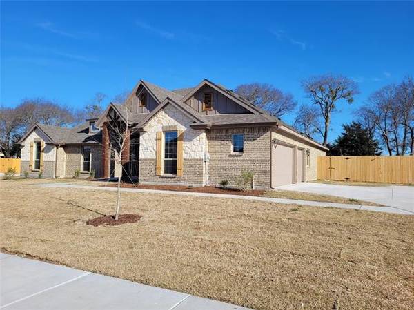 6013 Allison Drive, Midlothian, TX 76065