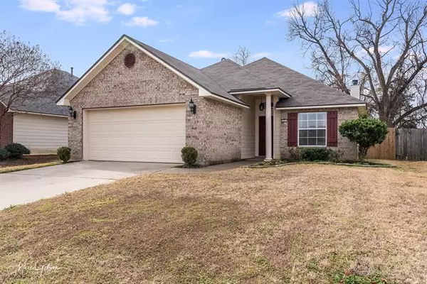 607 Whitefield Lane, Bossier City, LA 71112