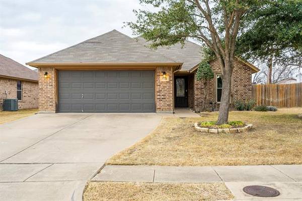 5941 Harrison Way, Watauga, TX 76148