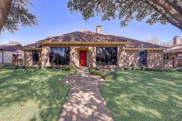 2105 J J Pearce Drive, Richardson, TX 75081