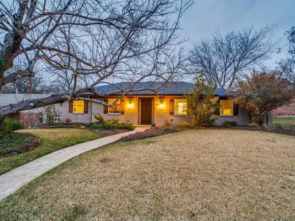 1419 OAKHILL Drive, Plano, TX 75075