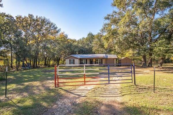 12271 County Road 2904, Eustace, TX 75124