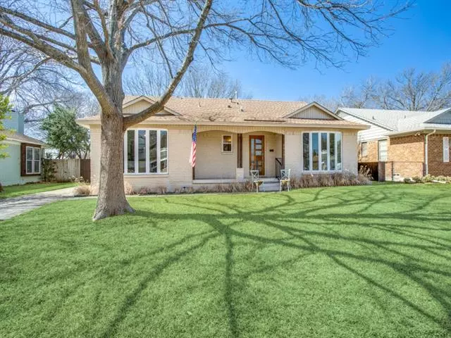 2415 Pinebluff Drive, Dallas, TX 75228