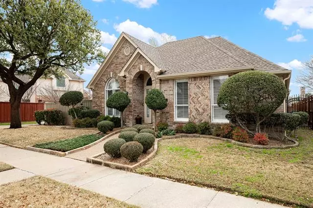 414 Waterside Drive, Irving, TX 75063