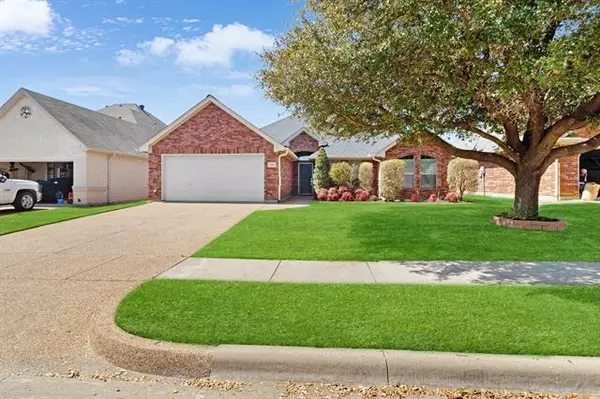 Benbrook, TX 76126,7508 Rolling Hills Drive