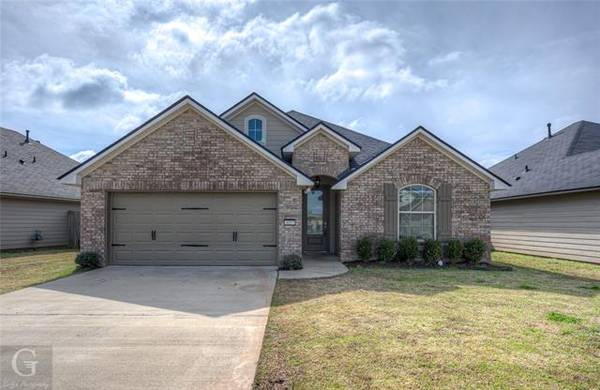 4007 False River Drive, Bossier City, LA 71111