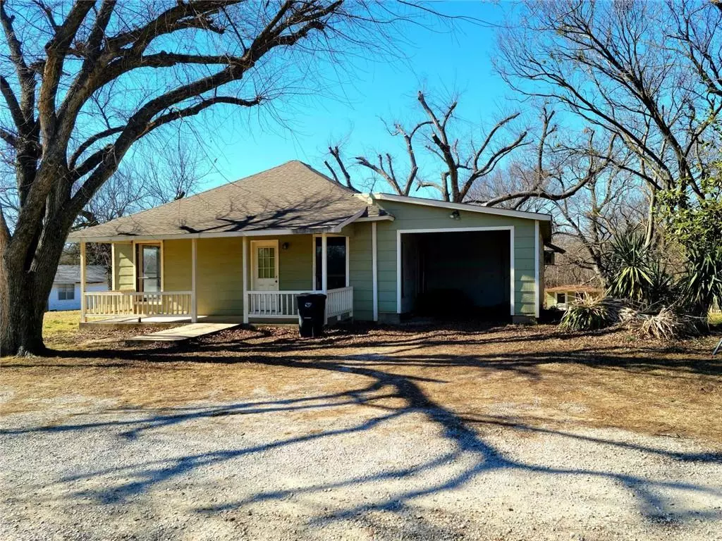 Stratford, OK 74872,230 S Maple Avenue