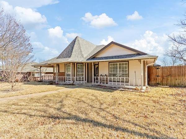 313 Bryan Place, Cedar Hill, TX 75104