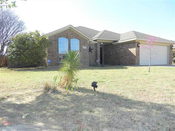 1007 Winepress Road, Burleson, TX 76028