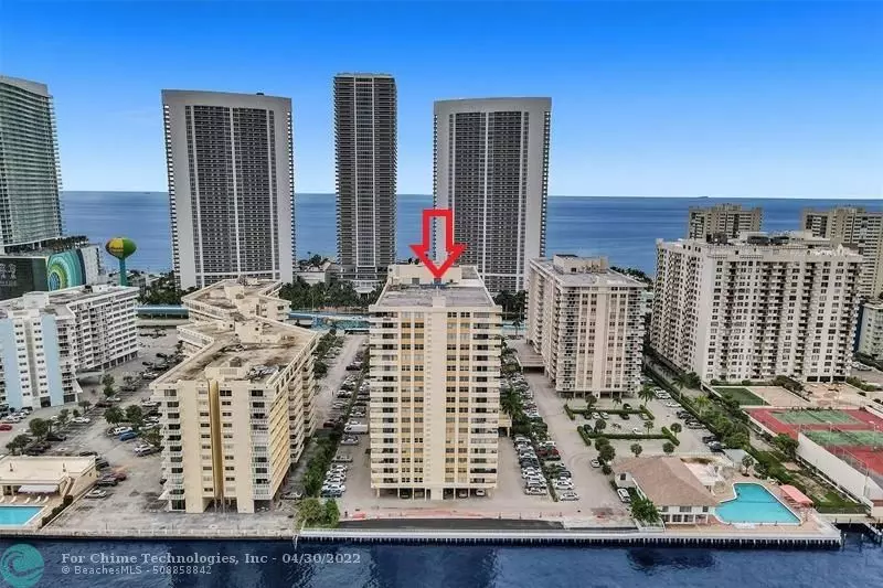 Hallandale Beach, FL 33009,1833 S Ocean Dr  #208