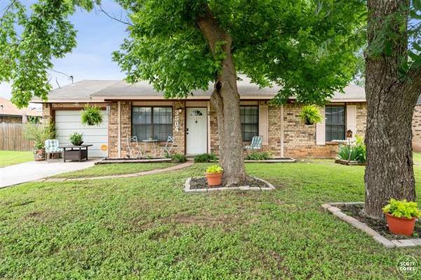 3504 Golding Road,  Brownwood,  TX 76801