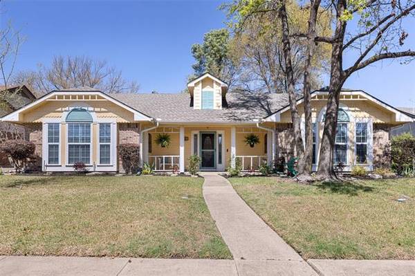 221 Creekside Lane, Coppell, TX 75019