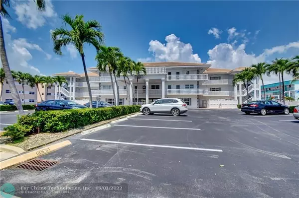 Pompano Beach, FL 33062,1461 S Ocean Blvd  #321