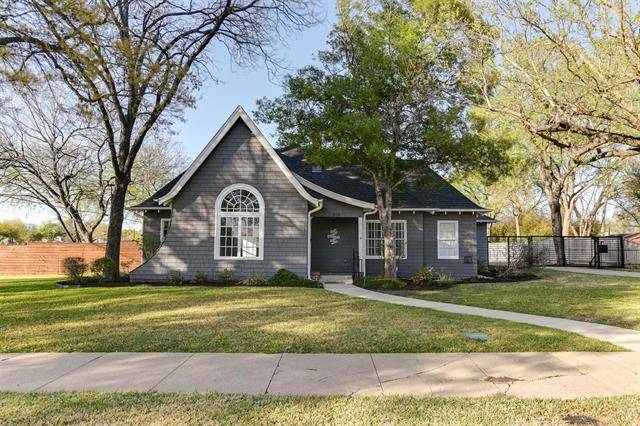 303 E Marvin Avenue, Waxahachie, TX 75165