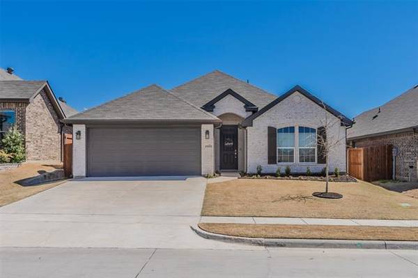 2509 Hadley Street, Weatherford, TX 76087