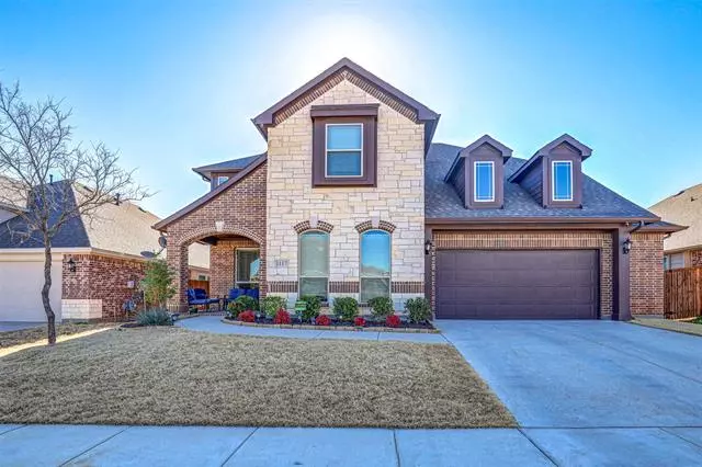 1117 Kettlewood Drive, Justin, TX 76247