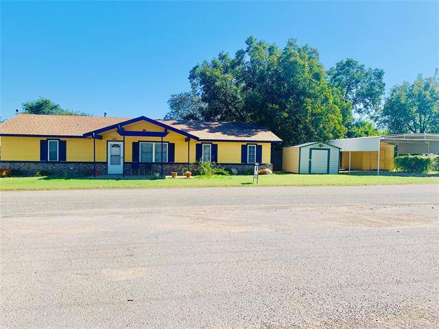 105 N Speed Street, Gustine, TX 76455