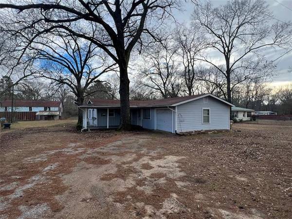 5407 State Highway 155, Gilmer, TX 75645