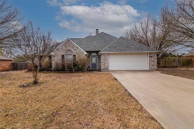 305 Hackberry Lane, Tom Bean, TX 75489