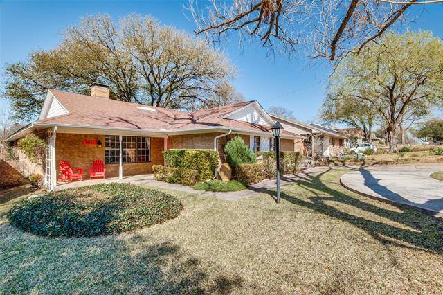 9011 Westglen Drive, Dallas, TX 75228