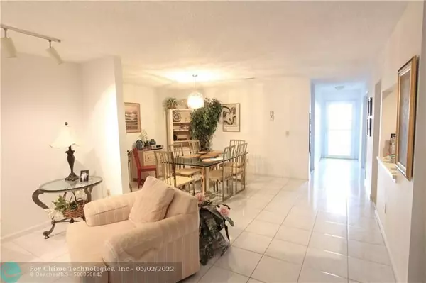 Boca Raton, FL 33428,9298 Sabal Ridge Cir  #A