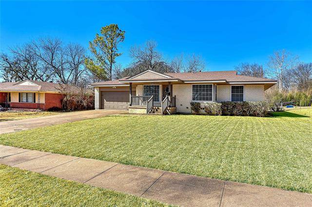 1411 Hillcrest Drive, Sherman, TX 75092