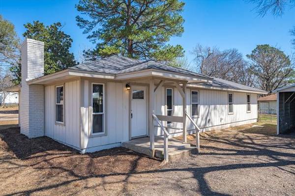 1414 N Spring Street, Grand Saline, TX 75140