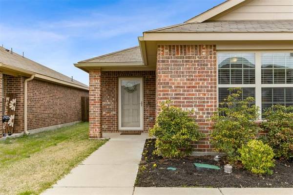 2056 Enchanted Rock Drive, Forney, TX 75126