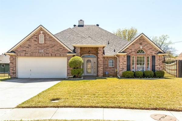 1411 Calais Court, Euless, TX 76040