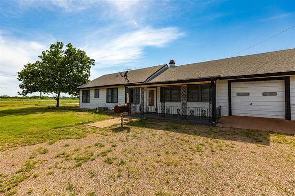 10998 Hwy 6, Avoca, TX 79503