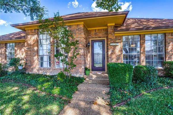 3218 Sugarbush Drive, Carrollton, TX 75007