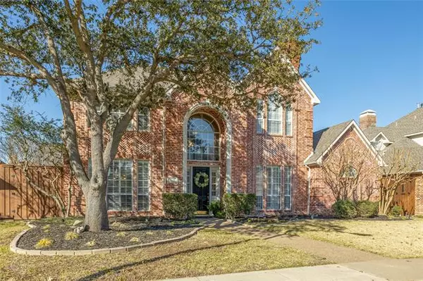 Plano, TX 75093,5721 Misted Breeze Drive