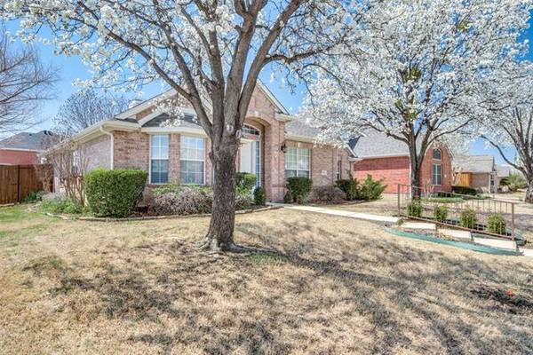 1801 Garrett Drive, Carrollton, TX 75010