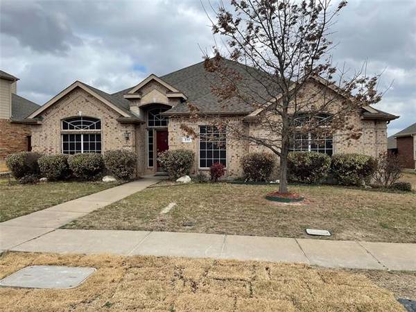 232 Paradise Way, Red Oak, TX 75154