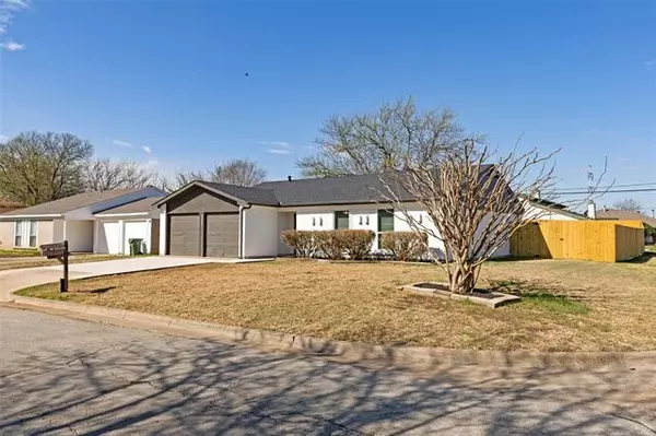 Arlington, TX 76014,2508 Jo Lyn Lane