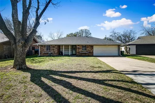 Arlington, TX 76015,1312 Ashbury Drive