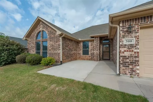 Weatherford, TX 76086,308 Jade Lane