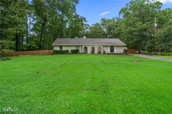 5772 Bretwood Drive, Keithville, LA 71047