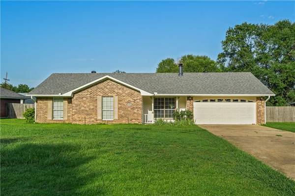 10085 Freedoms, Keithville, LA 71047