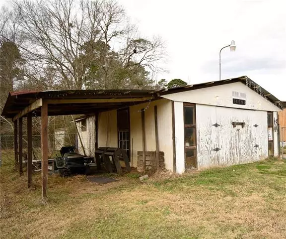 Keithville, LA 71047,14662 Pecan Road