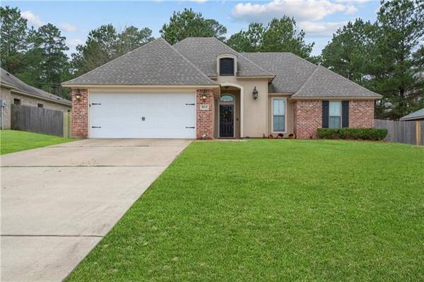 10132 Scarlet Oaks Drive, Keithville, LA 71047