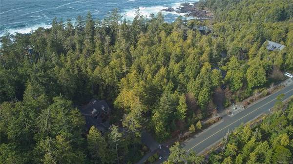 Ucluelet, BC V0R 3A0,772 Marine Dr